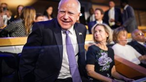 Read more about the article Did Tim Walz Use IVF? Uncovering the Truth Behind the Headlines